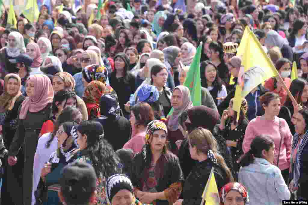 Li Qamîşlo Meşa Jinan di Roja Cîhanî ya Jinan de