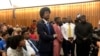 Anggota DPR Tennessee yang Mendukung Pengendalian Senjata Api Kembali Duduki Jabatannya