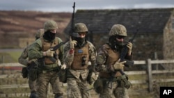 Українські солдати на полігоні в північній Англії.16 лютого 2023 р.