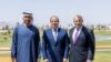 Cette rencontre a réuni à Charm el-Cheikh, le président Abdel Fattah al-Sissi (centre), le Premier ministre israélien, Naftali Bennett (droite), et le dirigeant de facto des Emirats arabes unis, Mohammed ben Zayed (gauche).