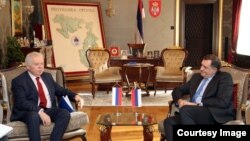 Milorad Dodik i Petar Ivancov u Uredu predsjednika RS, 31. januar 2018. godine.
