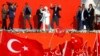 صدها هزار نفر در تجمع ضدکودتا در استانبول شرکت کردند