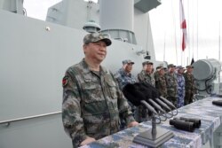 中国国家主席习近平在南中国海检阅中国海军 (2018年4月12日)