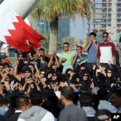 Bahreïn : violent assaut de la police contre des manifestants à Manama