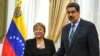La Haut-Commissaire de l'ONU aux droits de l'Homme, Michelle Bachelet avec le président vénézuélien, Nicolas Maduro.