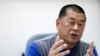Pejabat Anti-Korupsi Hong Kong Gerebek Rumah Raja Media