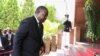 Le Premier ministre Emmanuel Issoze Ngondet lors de la cérémonie présidentiel à Libreville, au Gabon, le 7 mai 2018.