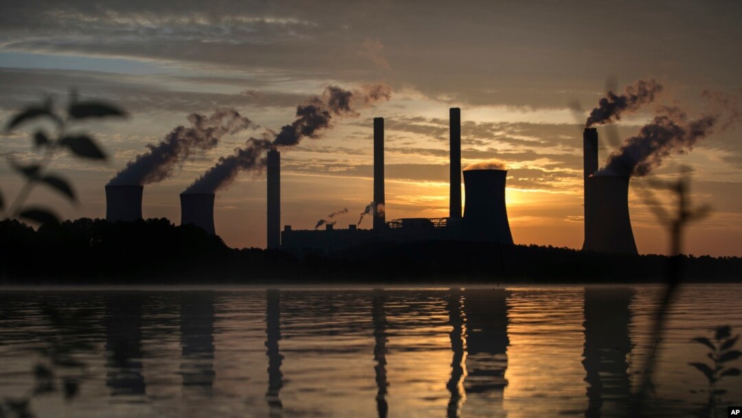 The coal-fired Plant Scherer, one of the nation's top carbon dioxide emitters, in Juliette, Ga., June, 3, 2017. 