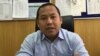 រូបឯកសារ៖ លោក ឡុង ឌីម៉ង់ ផ្តល់​បទសម្ភាសន៍​ជាមួយ​ VOA អំពីវិធានការការពារកំុឲ្យ​ទឹកភ្លៀងរឺទឹកទន្លេលិចរាជធានីភ្នំពេញ។ (ផន បុប្ផា/VOA) 