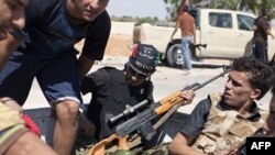 Liviya üsyançıları Zəviyyə şəhərinin şəhərinə nəzarət etdiklərini bildirir (YENİLƏNİB)