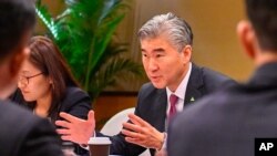 I dërguari i Shteteve të Bashkuara, Sung Kim 