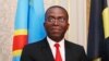 Le Premier ministre congolais Augustin Matata Ponyo lors d'une réunion avec son homologue belge à Bruxelles, Belgique, le 24 juin 2014. 