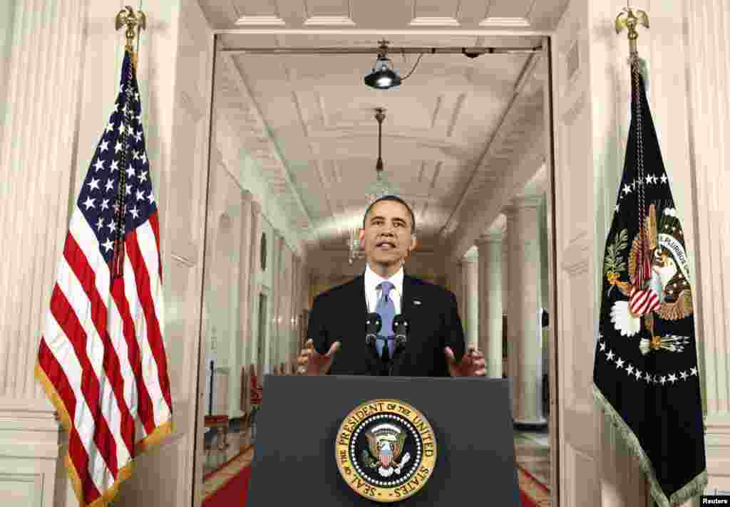 U.S. President Barack Obama makes a statement in the East Room of the White House in Washington about the Supreme Court&#39;s decision on his Administration&#39;s health care law. 