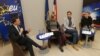 Učesnici tribine "Ko brani branitelje" u EU info centru, 15. aprila 2019.