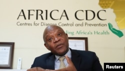  Mkuu wa Kituo cha Kudhibiti na Kuzuia Magonjwa  Afrika Dr. John Nkengasong 