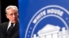 Donald Trump critique encore le livre de Bob Woodward