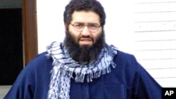این عکس از «محمد حیدر زمار» است که تابعیت آلمان دارد و در سال ۲۰۰۱ از او در این کشور گرفته شد.