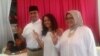Calon Gubernur Pilkada DKI Jakarta Putaran Kedua Anies Baswedan bersama istri dan putrinya menggunakan hak pilihnya di TPS 28 Cilandak Barat Jakarta Selatan Rabu (19/4). Foto Andylala.