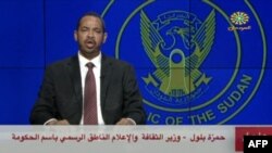 Ministri w'itangazamakuru muri Sudani Hamza Baloul atangariza kuri televiziyo y'igihugu ko umugambi wo guhirika ubutegetsi waburijwemo. 