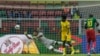 Dan wasan Kamaru Vincent Aboubakar a lokacin da yake zura kwallo a ragar Ethiopia.