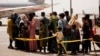 Arrivée en Ouganda de 51 réfugiés afghans