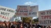 Des manifestants post-électoraux dans la capitale Lilongwe défilent dans les rues pour demander la démission de la cheffe de la Commission électorale du Malawi, Jane Ansah. (Lameck Masina / VOA)