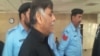 راؤ انوار کو عدالت میں پیش کیا جا رہا ہے۔ فائل فوٹو