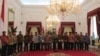 Presiden Joko Widodo melakukan pertemuan dengan seluruh pimpinan lembaga negara di Istana Merdeka, Jakarta, Selasa 14 Maret 2017. (Foto: VOA/Andylala)