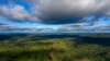 Vue aérienne de la route Transamazonica (BR-230) près de Medicilandia, État de Para, Brésil le 13 mars 2019 (photo de Mauro Pimentel / AFP)