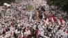 Violents affrontements entre police et manifestants islamistes à Jakarta