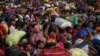 Para peziarah berupaya memasuki stasiun New Delhi usai mengikuti festival Hindu akbar Maha Kumbh Mela sehari setelah desak-desakan fatal di Prayagraj, India, 30 Januari 2025. (Foto: Adnan Abidi/Reuters)