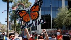 VOA Asia - Trump halts some immigration to the United States