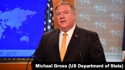  آقای پمپئو از تحریم ظریف استقبال کرد. 
